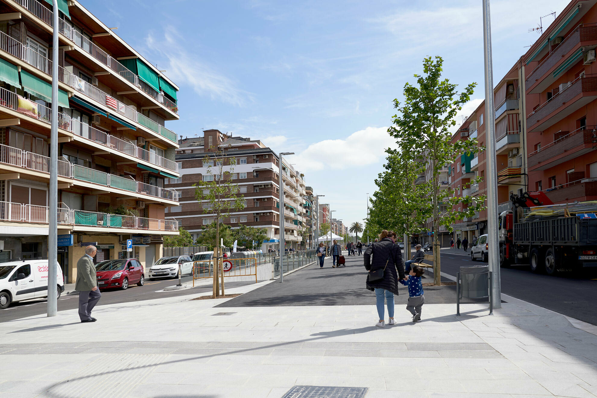 Imatge pels mitjans: 5. Fer més visibles els desnivells de les voreres de l’avinguda de la Verge de Montserrat