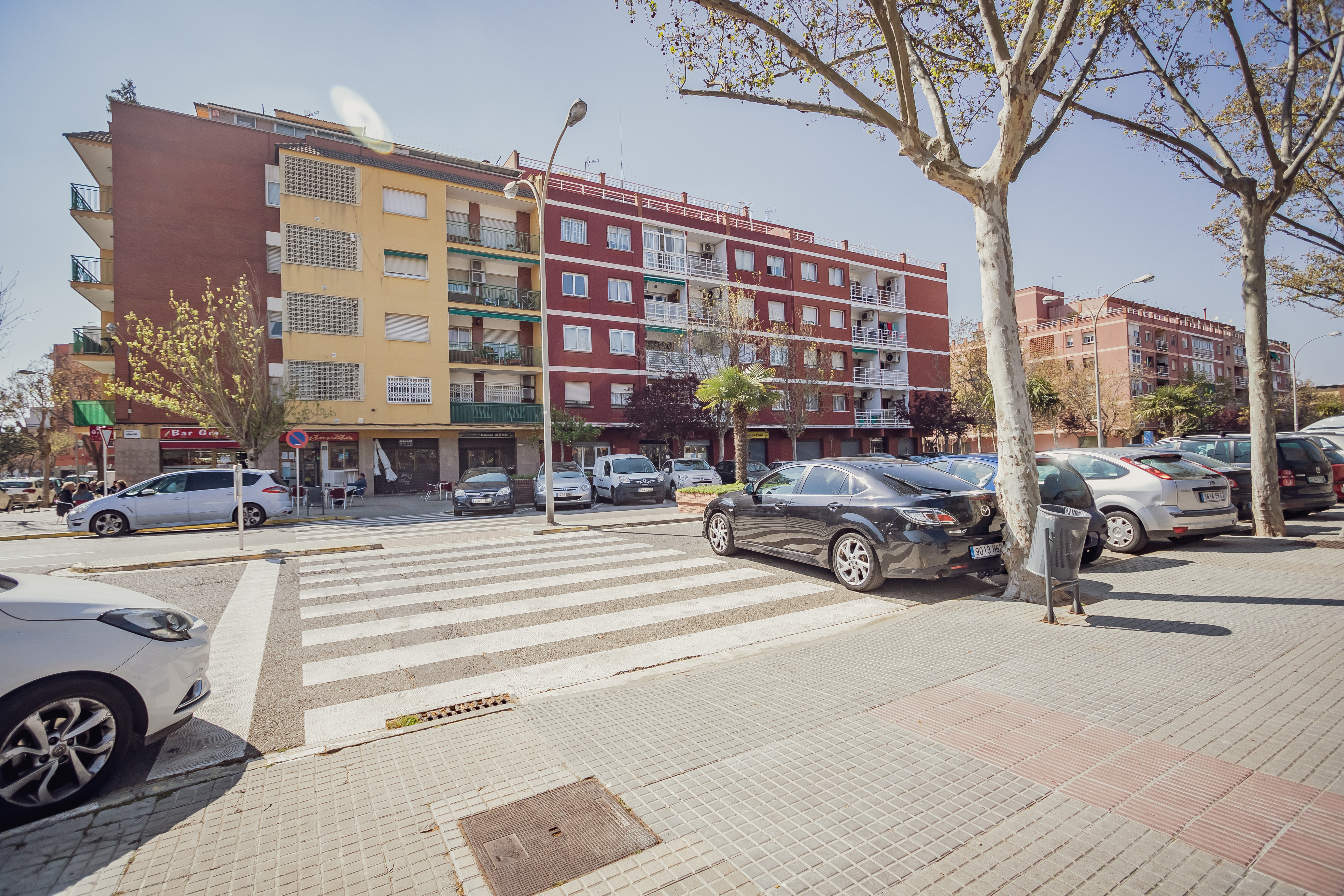 Imatge pels mitjans: 19.	 Donar més visibilitat als passos de vianants del carrer de Pablo Neruda